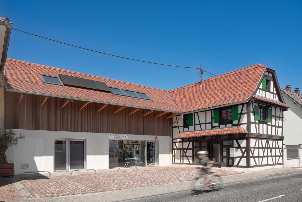 Commerce, Restaurant et Logement